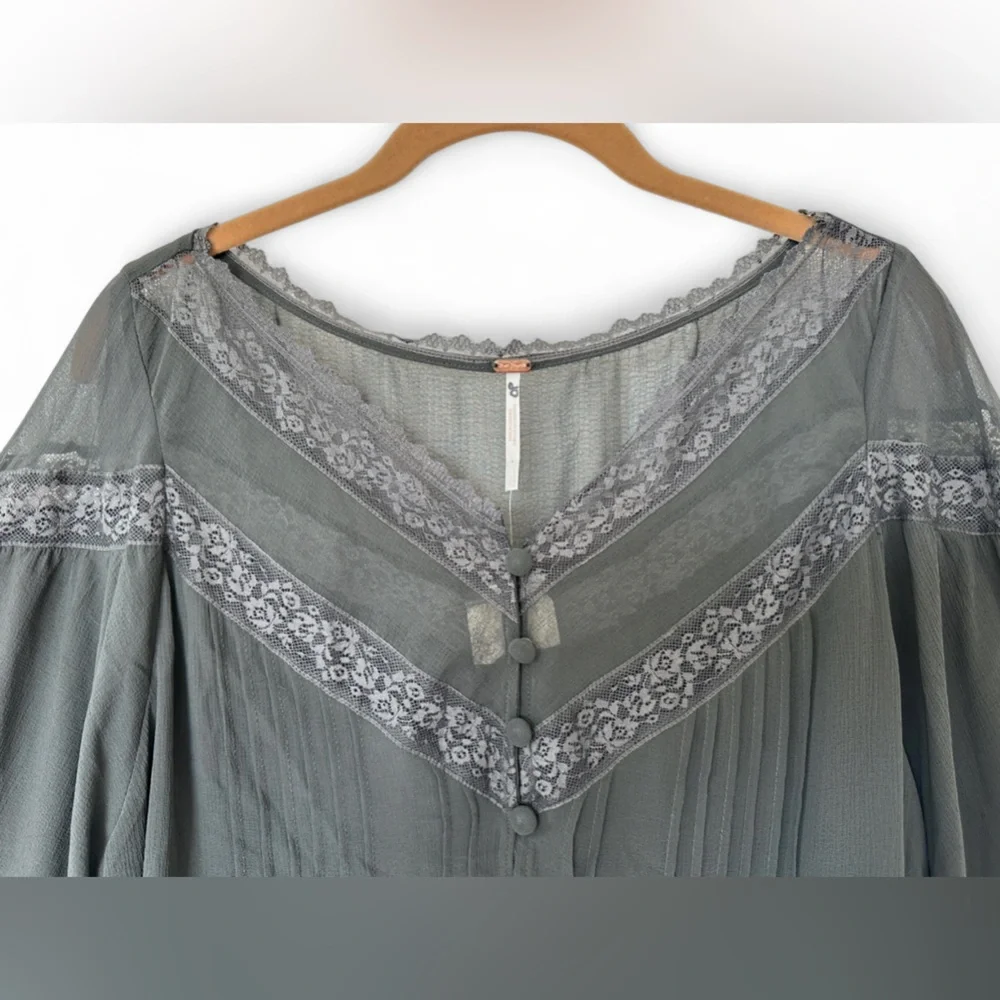 FREE PEOPLE Bali Midnight Rain Top Lacey Boho Women’s Top NWT - Size Large